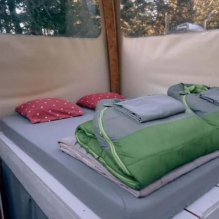 Nuit Insolite En Eco-bivouac A 20min D'annecy Annecy